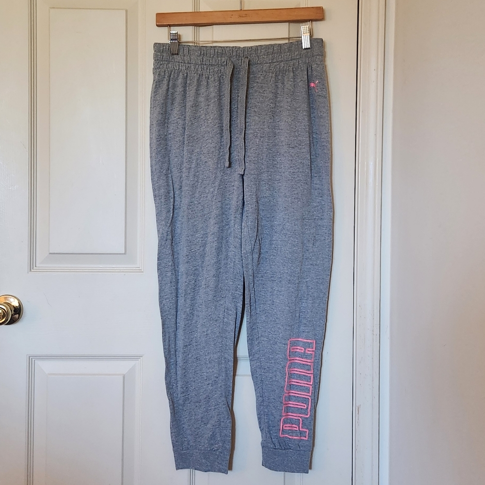 Puma gray sweatpants with pink logo